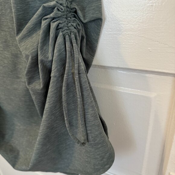 Green PrAna Space-Dyed, zip-front, cinched athletic / adventure dress - L - Picture 8 of 9